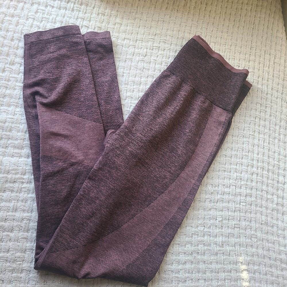 PINK Victoria's Secret Athletic Purple Leggings Women's Size S